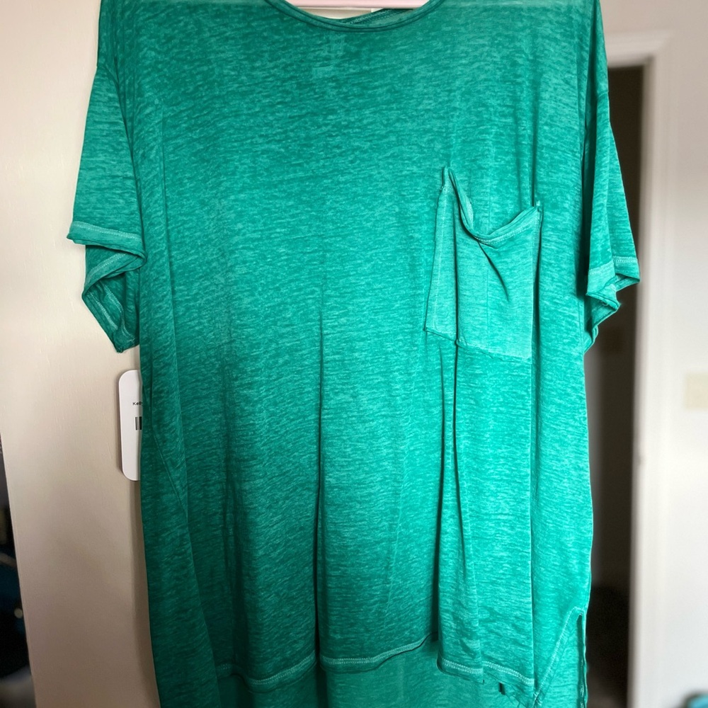 NWT Zenana Top L/XL